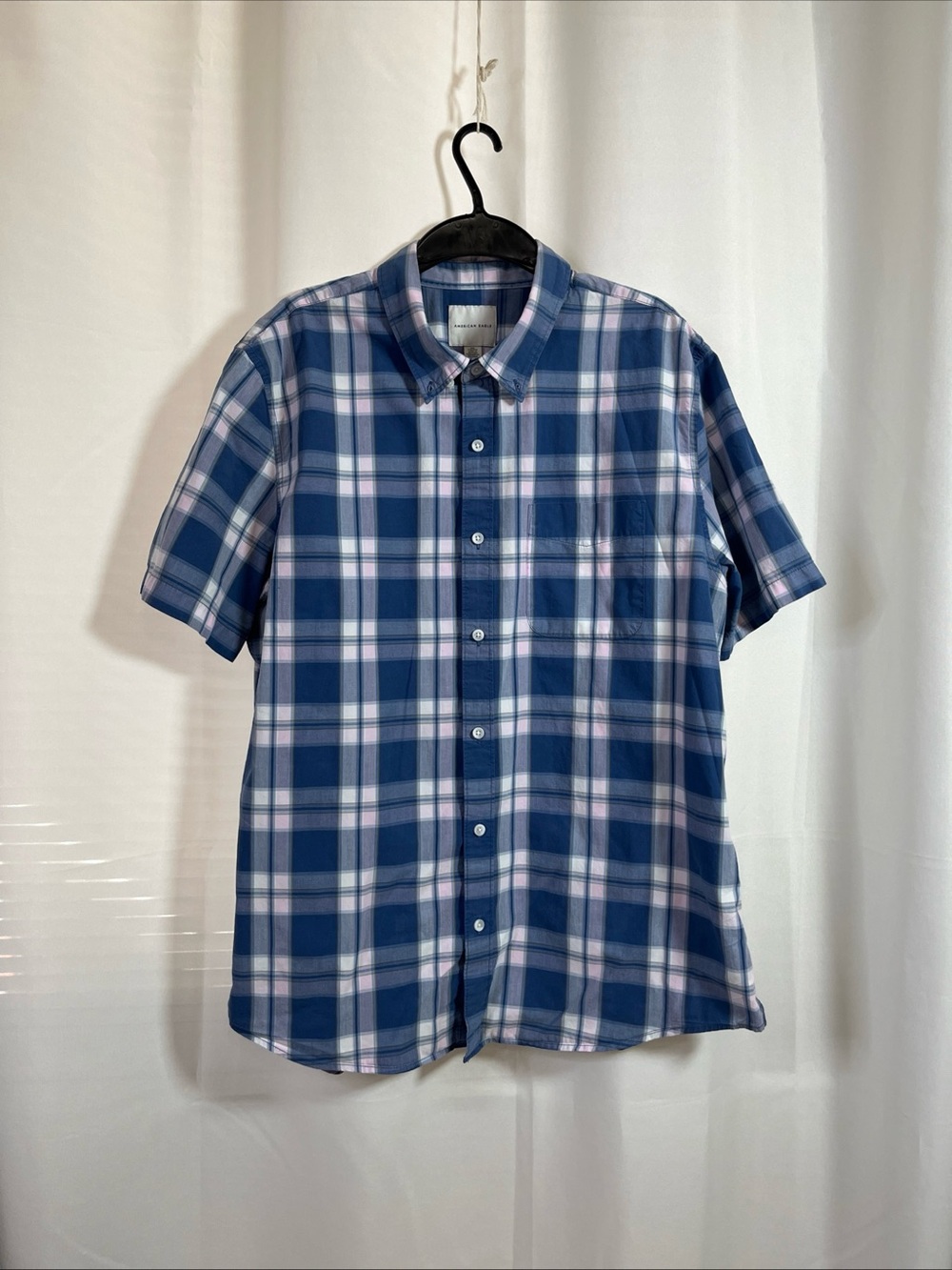 American Eagle Outfitters Blue Plaid Short-Sleeve Button-Down Shirt